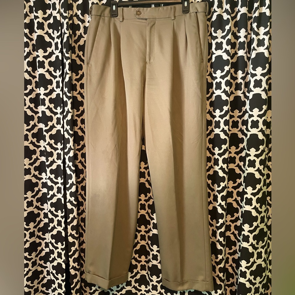 Men’s beige dress pants